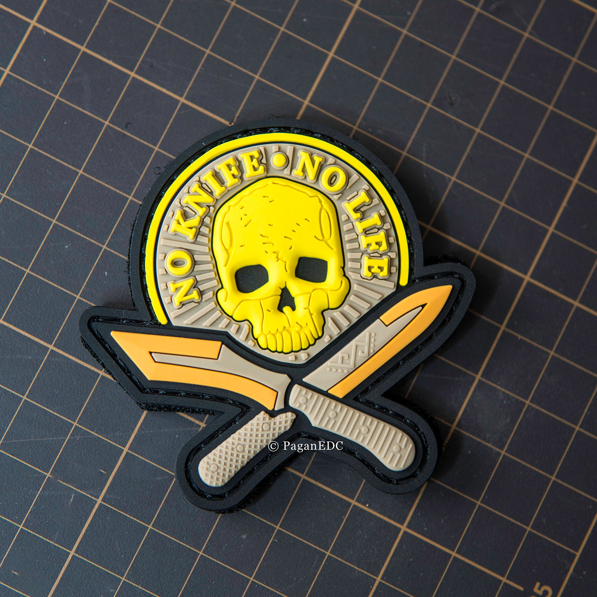 PVC Patch “No Knife No Life”